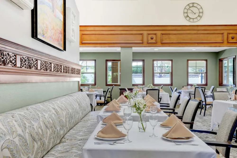 Estancia Del Sol - Dining Room
