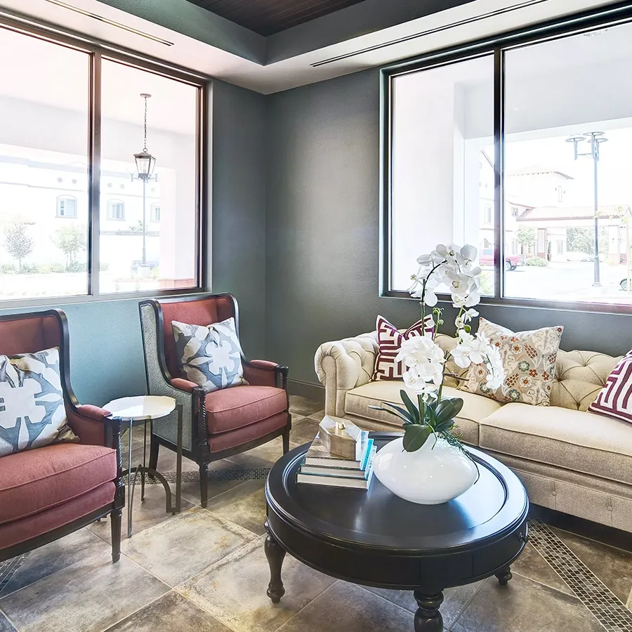 Clearwater At South Bay - Living Room