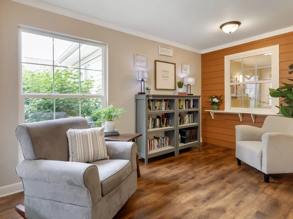 Library, Brookdale Pinehurst Park, Assisted Living in Denver, CO