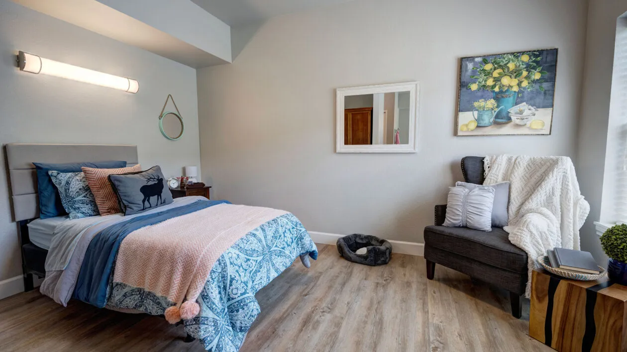 Bedroom, The Courtyards at Mountain View, Assisted Living in Denver, CO