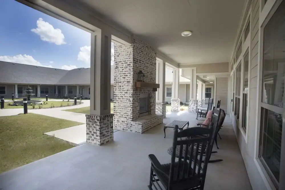Outdoor seating, The Claiborne at Thibodaux, Assisted Living in Thibodaux, LA