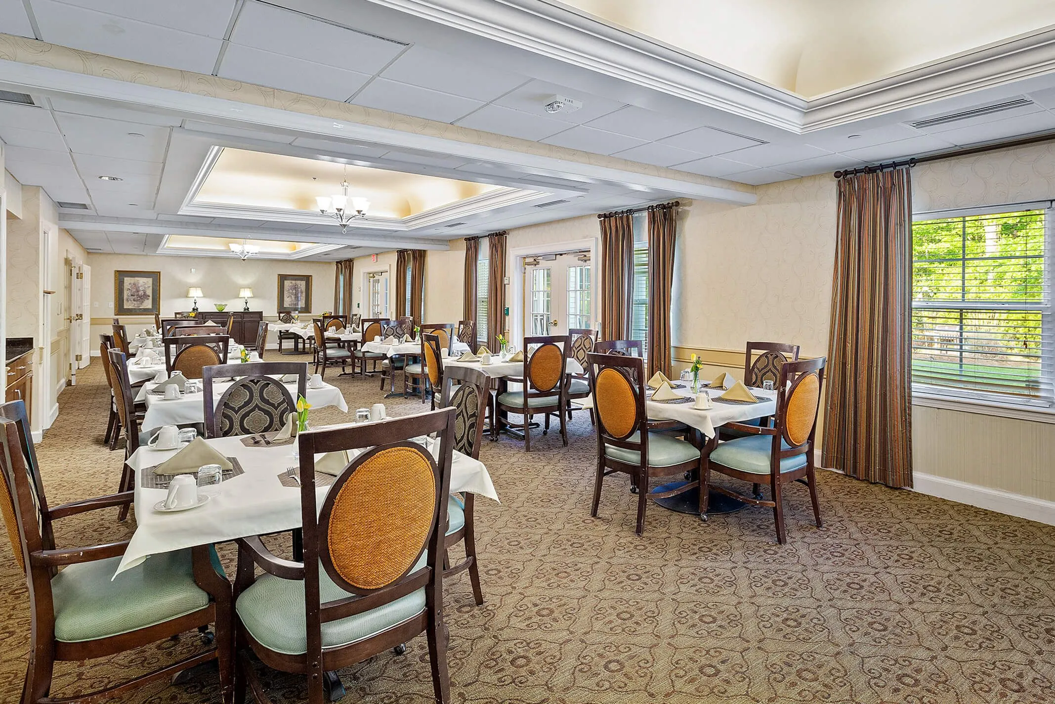 Dining, Sunrise at North Hills, Assisted Living in Raleigh, NC