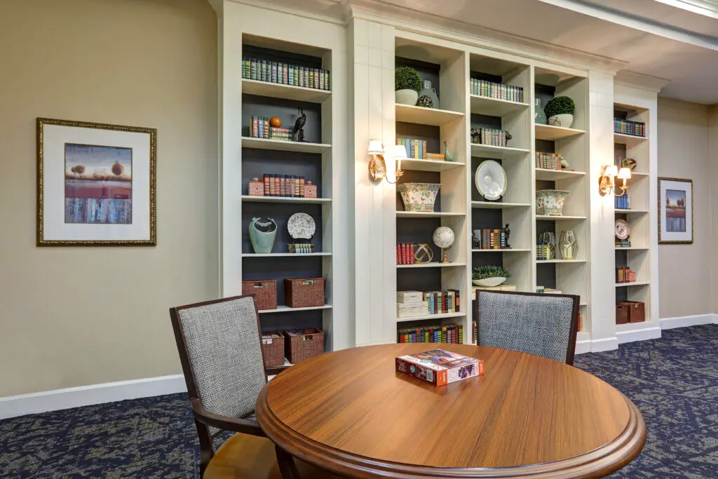 Parkwood Village Library in community, Parkwood Healthcare Community, Assisted Living in Bedford, TX