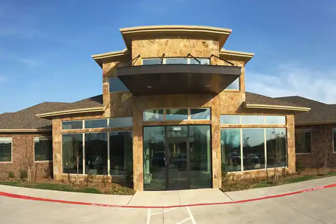 Woodlands Place Rehabilitation Suites in Denison, TX - Overview and further information