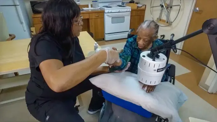 Therapy2, Legend Oaks Healthcare and Rehabilitation Center Northwest Houston, Nursing Home in Houston, TX